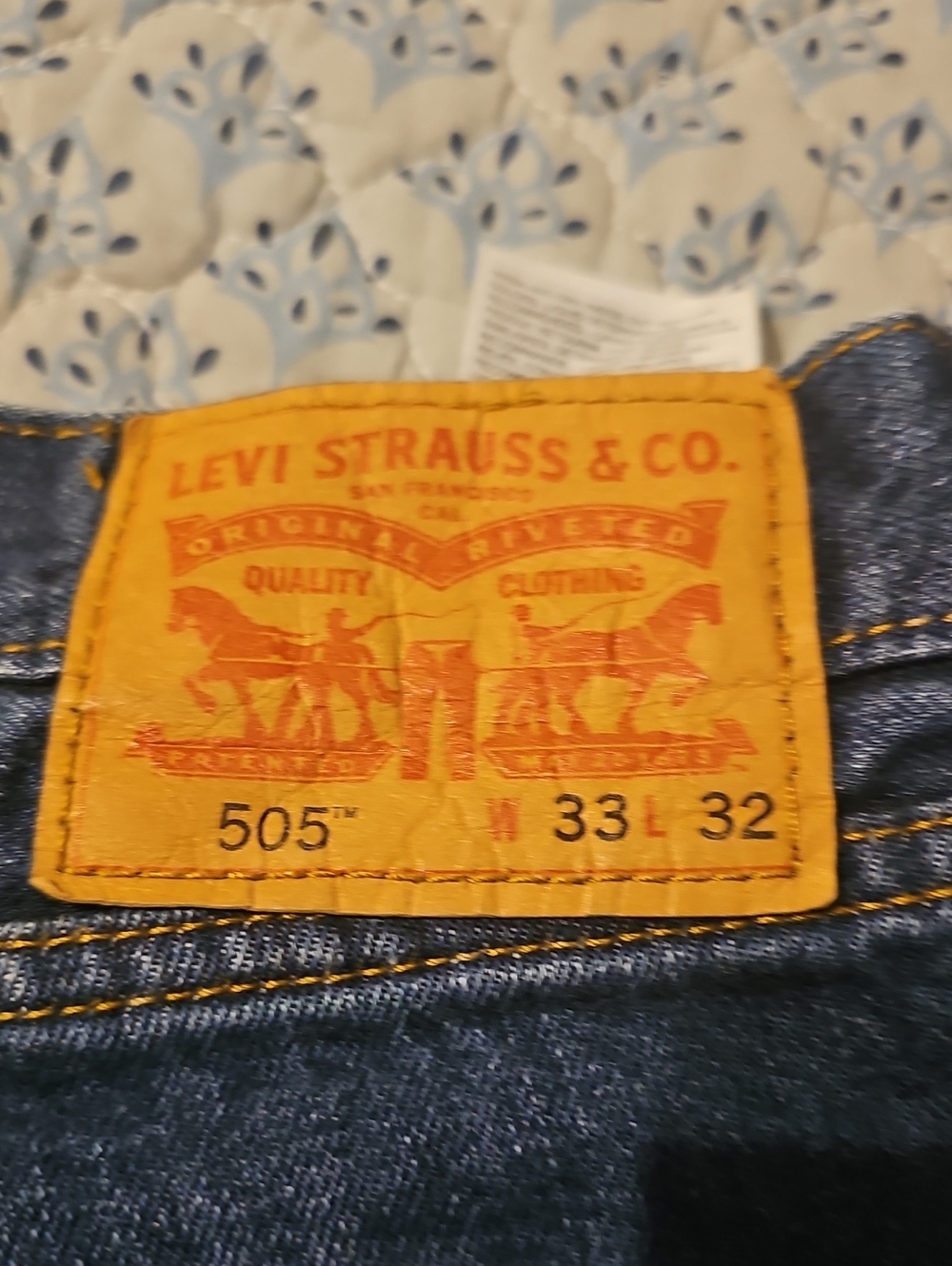 Levi's 505 Men's Jeans in Blue with Tan Patch